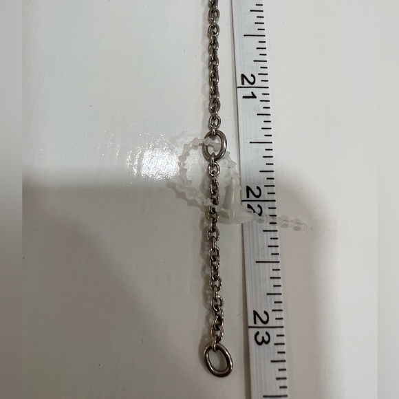 GUCCI Sterling Silver Tiger Pendant Necklace - Picture 11 of 12